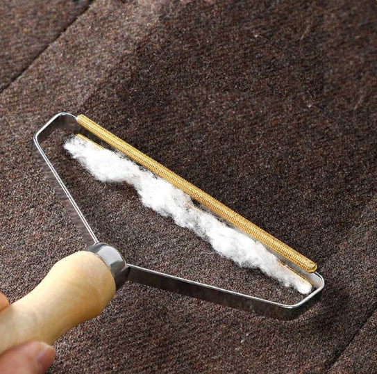 Wooden Lint Remover