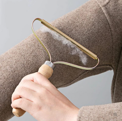 Wooden Lint Remover